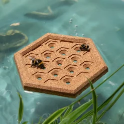 Bee Float Island