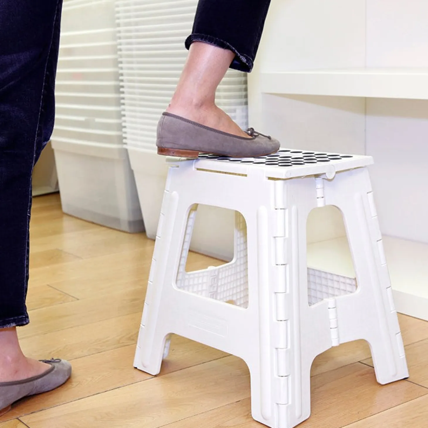 Rhino® II Tall Folding Step Stool White