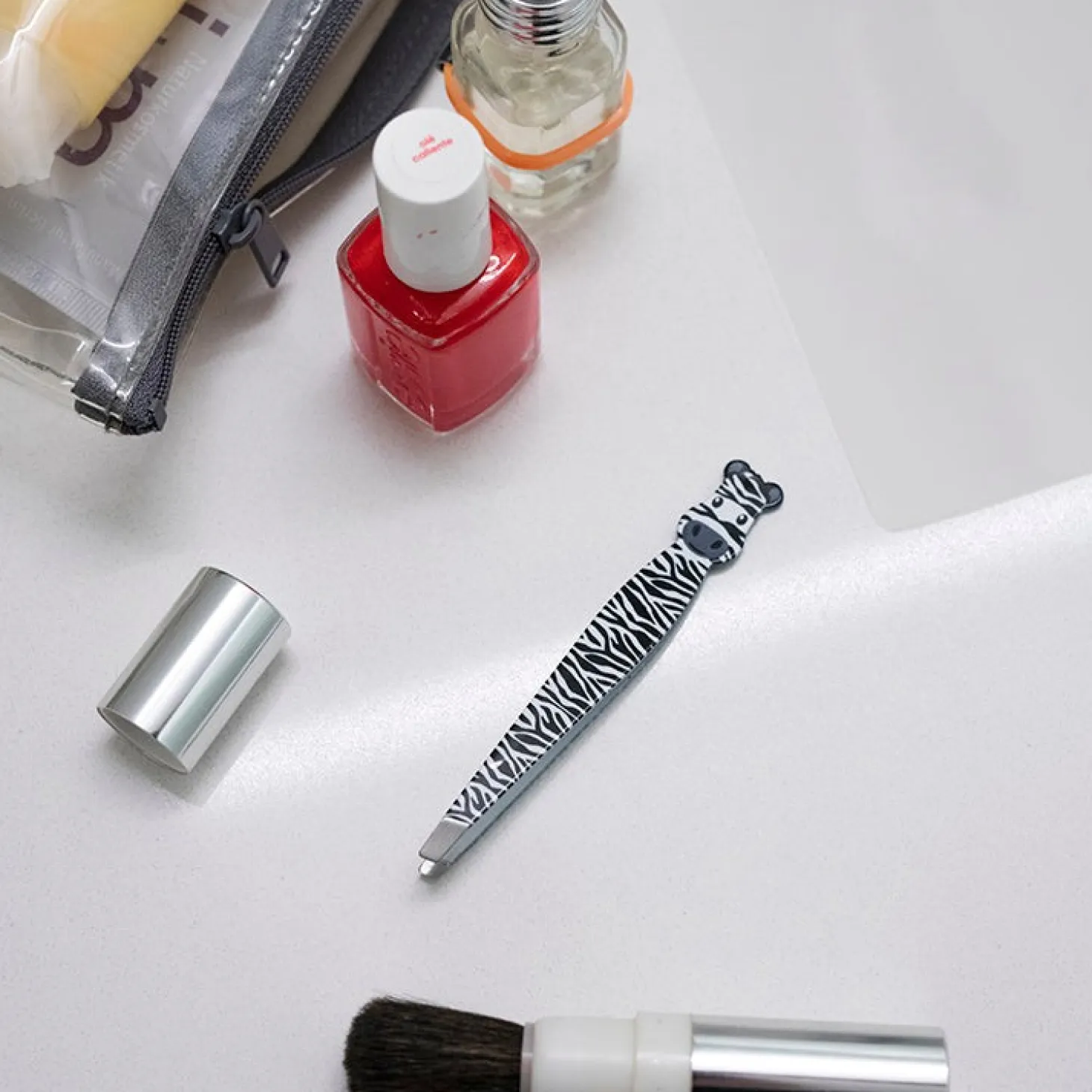 Safari Tweezers