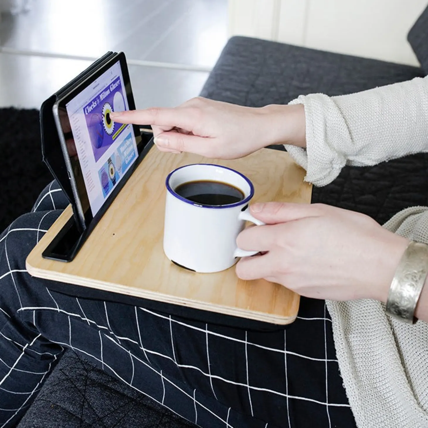 Wooden iBed Lap Desk
